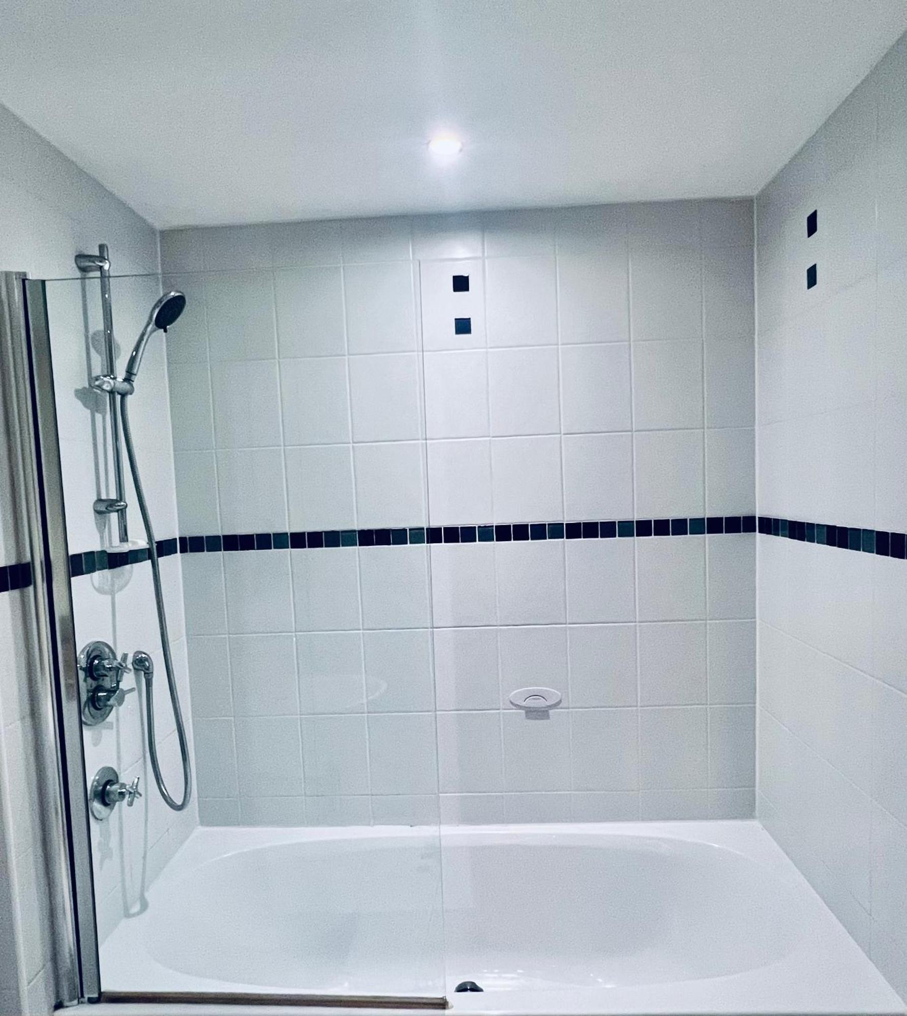 Luxe Heights Nest Apartment Birmingham Bagian luar foto