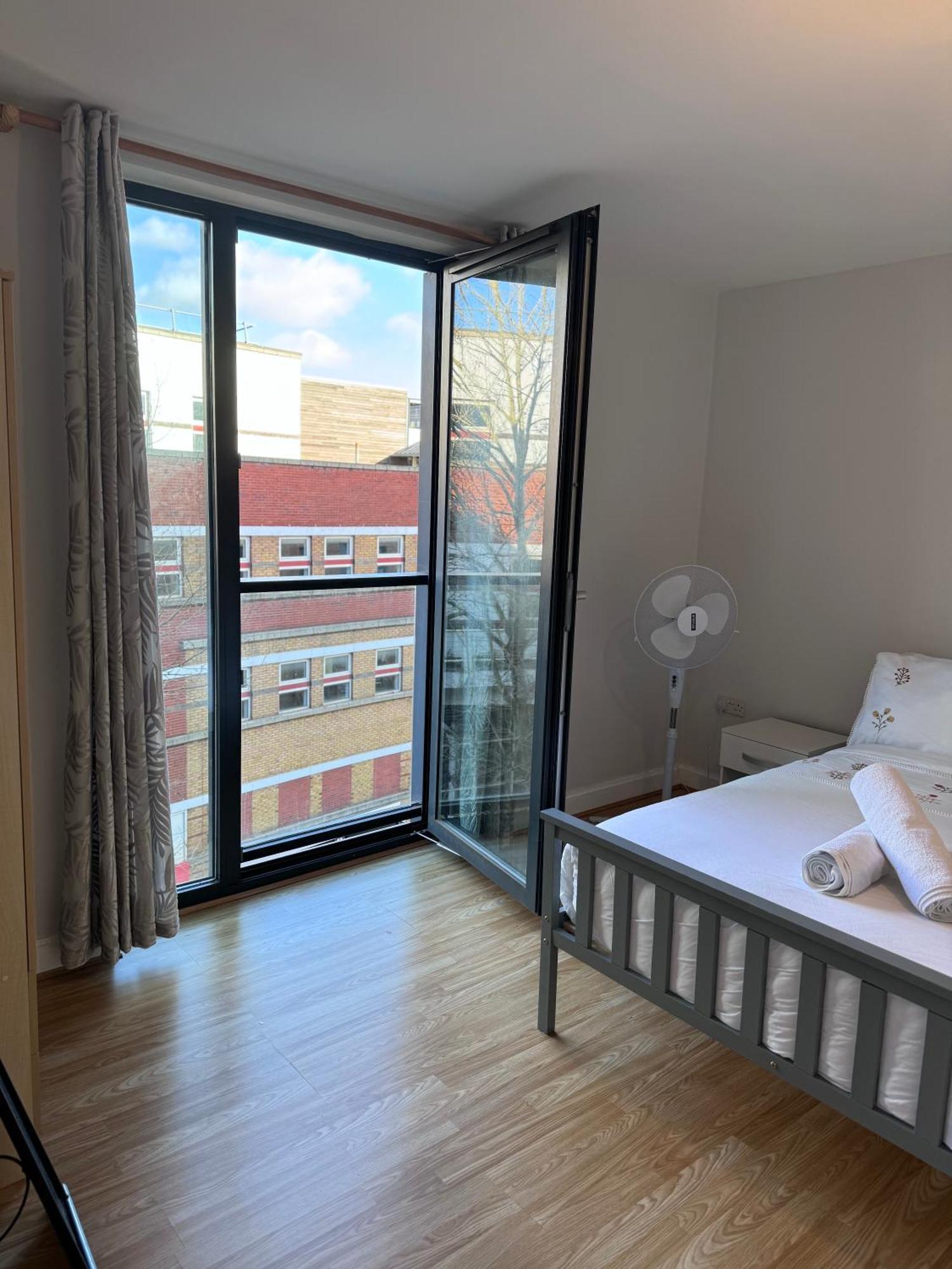 Luxe Heights Nest Apartment Birmingham Bagian luar foto