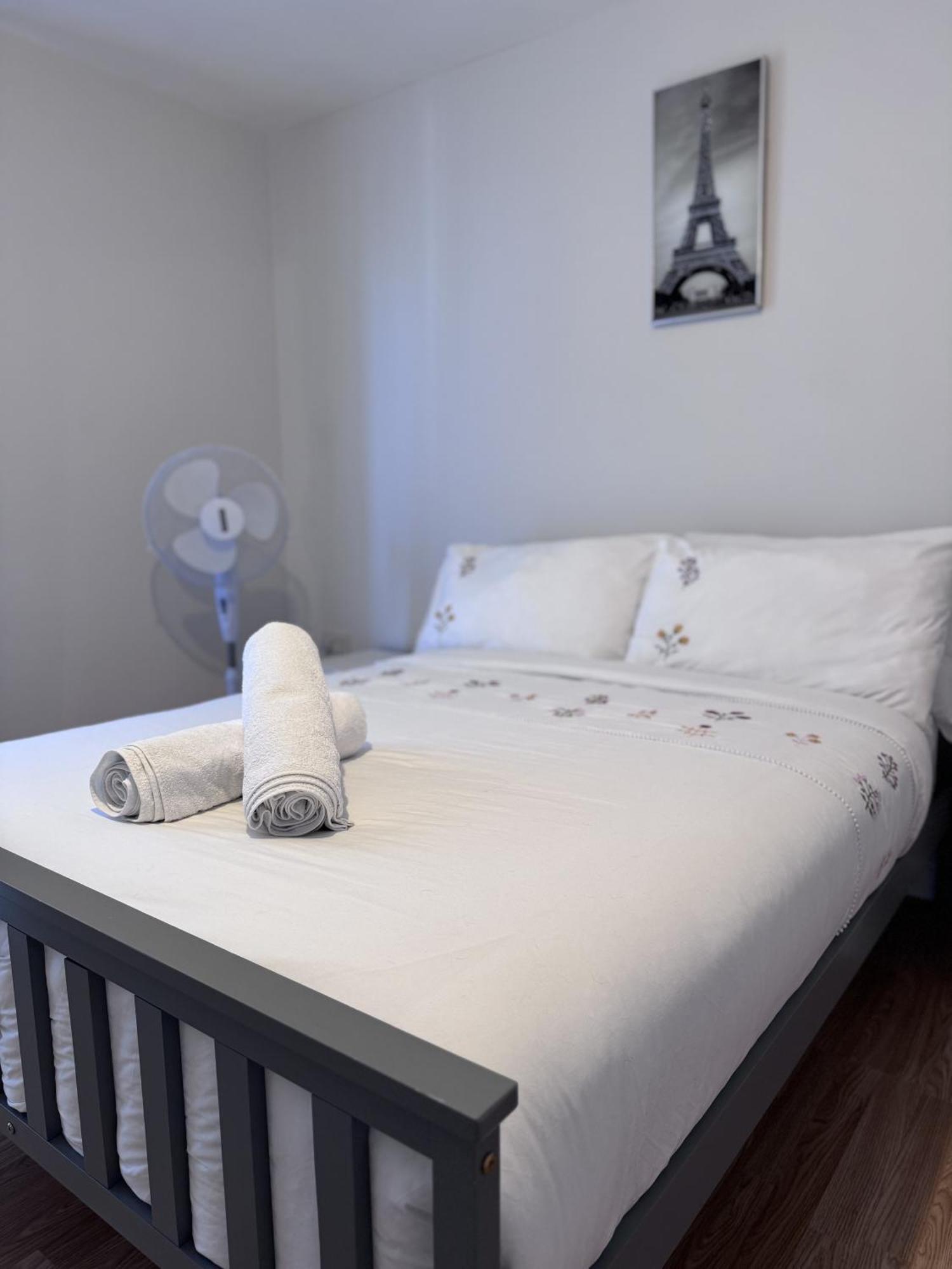 Luxe Heights Nest Apartment Birmingham Bagian luar foto