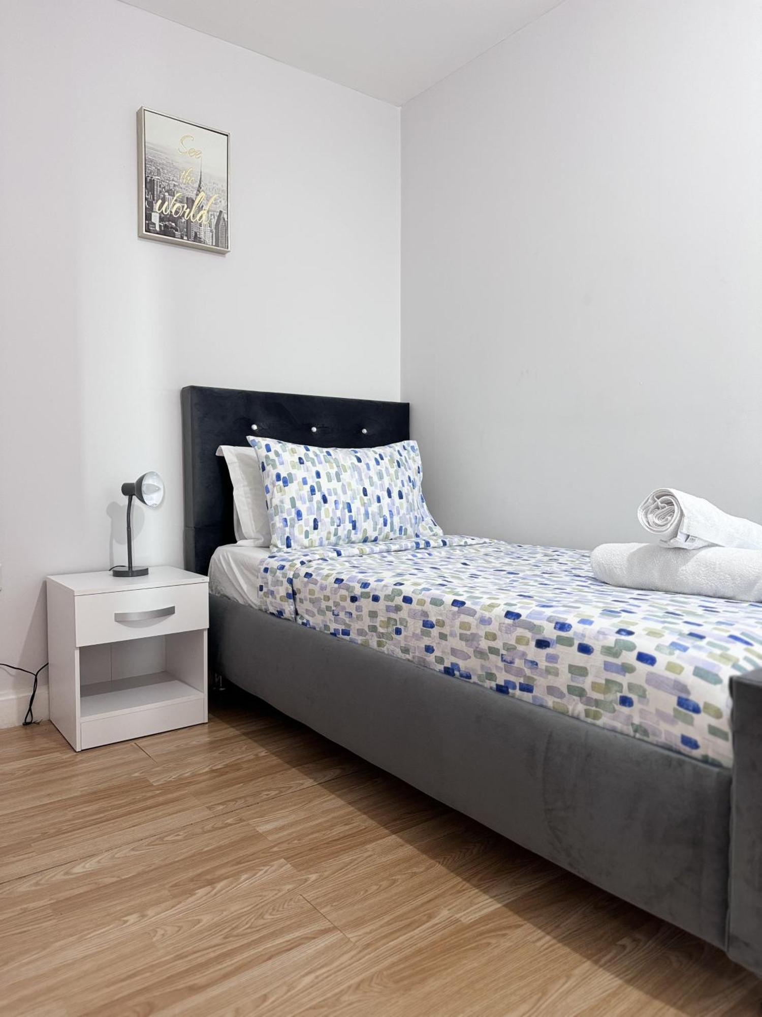 Luxe Heights Nest Apartment Birmingham Bagian luar foto